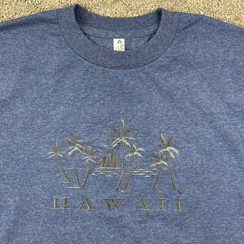 Vintage Hawaii T Shirt Mens M Blue Embroidered Palm Trees Sailboat Y2K AAA - Picture 1 of 6